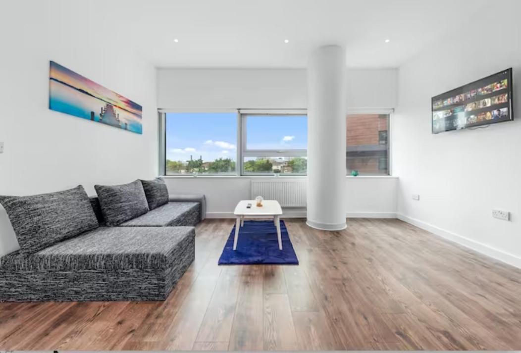 Delta 2 Bedroom Flat In London Dp102 Κρόιντον Εξωτερικό φωτογραφία